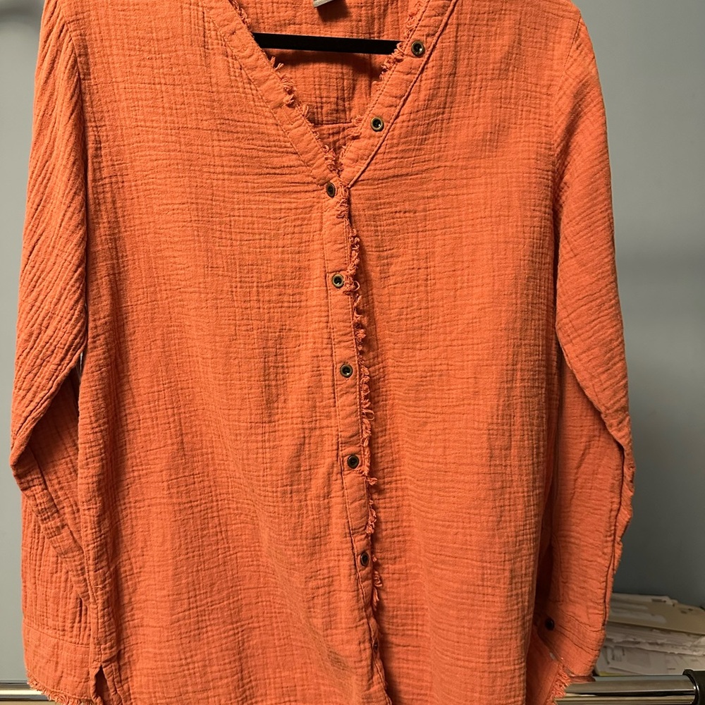 Natural Reflections Rust Textured Top